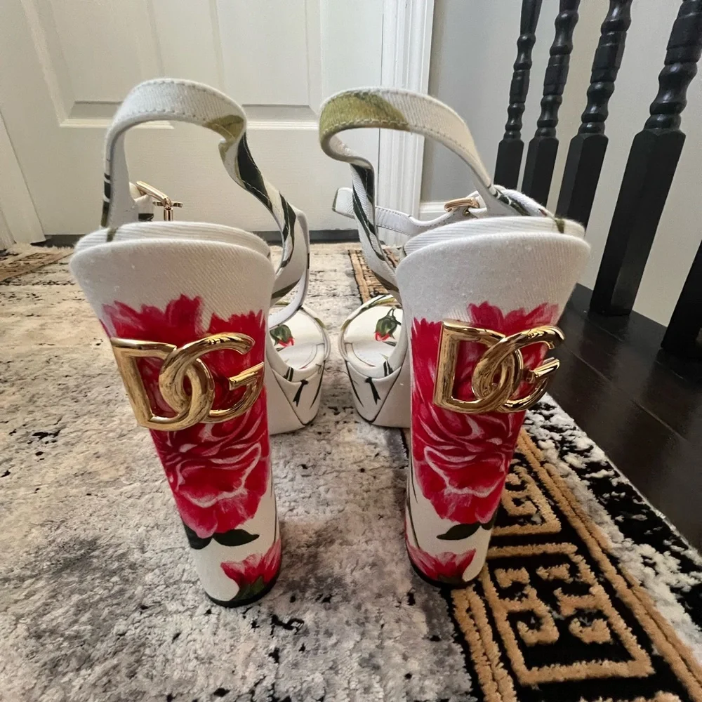 Dolce & Gabbana Keira Floral Platform Sandals  Size 38 EU  Made in Italy - Picture 6 of 8